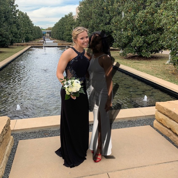 Camille La Vie Dresses & Skirts - Black and Blue Camille La Vie size 4